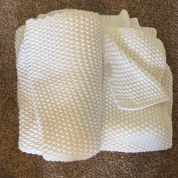 Casaluna Bedding Casaluna Full Queen Size Knitted Blanket Pure